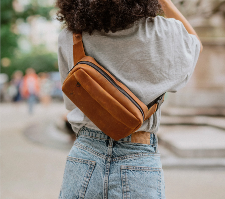 Lifestyle Main Shot – Legacy Camera Sling